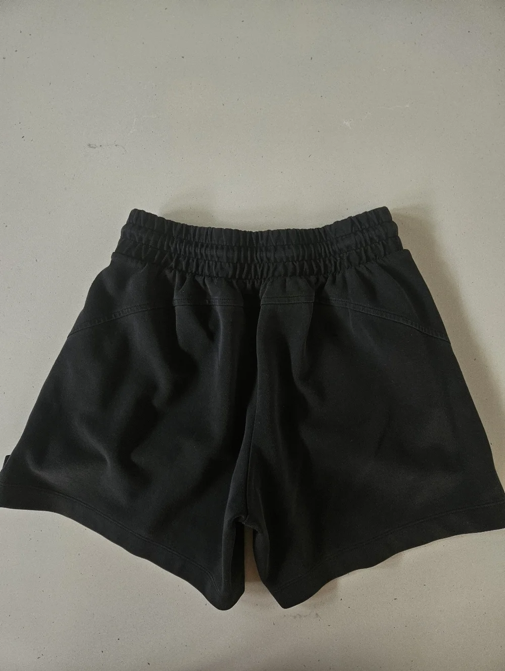 Women’s Old Navy Shorts Lot Active Dynamic Fleece High Rise Breathable Small - Picture 4 of 8
